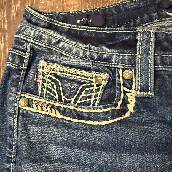 Vigoss Heritage Fit Bootcut Jeans – Size 8 - Picture 13 of 16